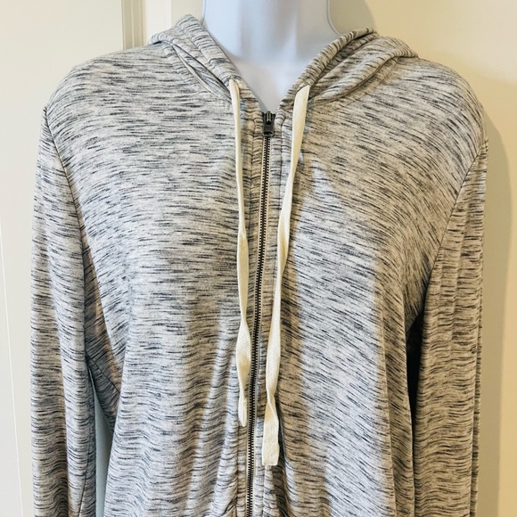 Express One Eleven zip-up hoodie - Picture 2 of 4